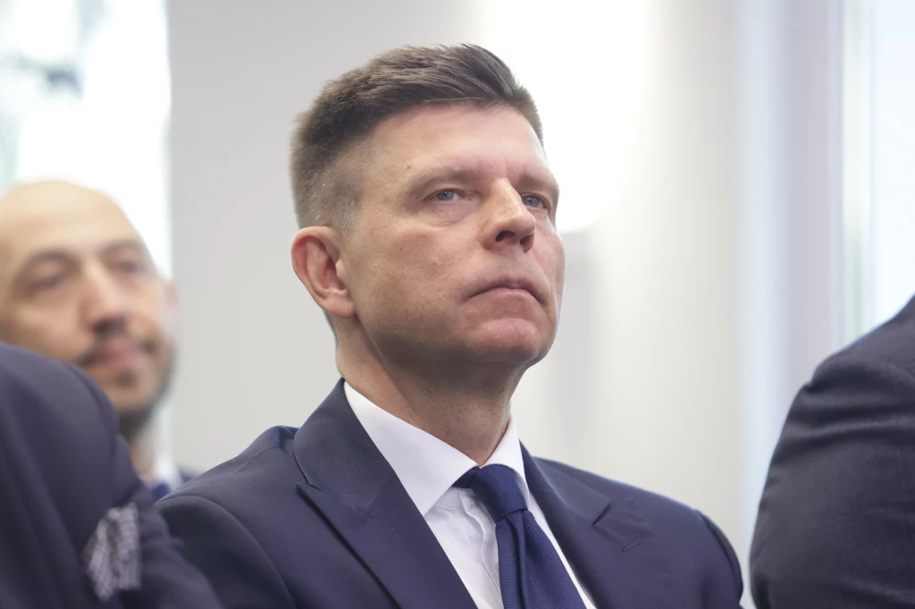 Prezes NBP prowadzi bardzo restrykcyjną politykę monetarną - uważa Ryszard Petru