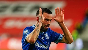 502 minuty wstydu i koniec. W tych derbach nie ma miłości, bogaty znów lepszy