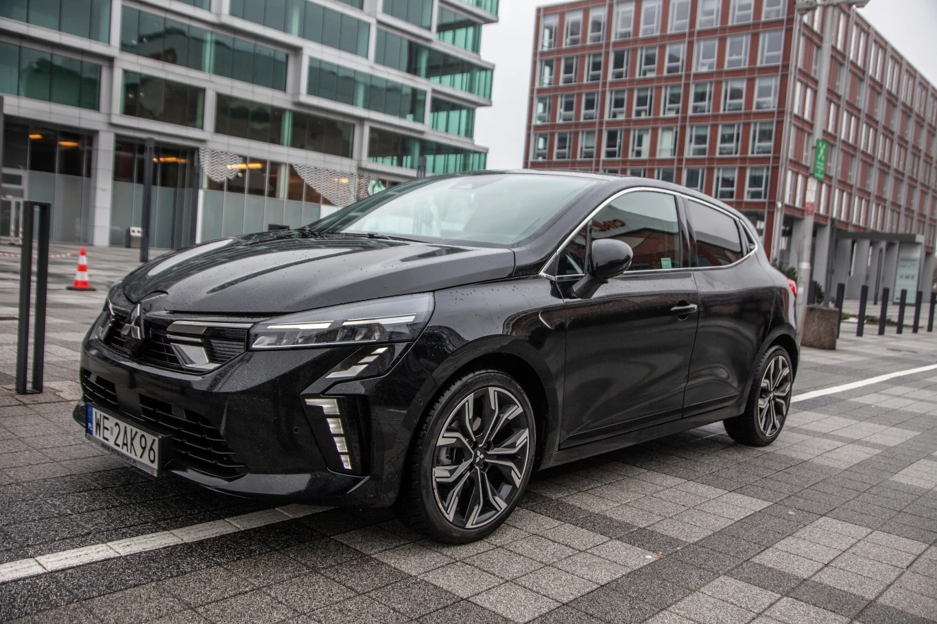 Mitsubishi Colt do końca kwietnia sprzedał się w liczbie 101 egzemplarzy.