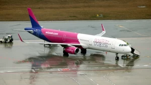 Samolot Wizzair.