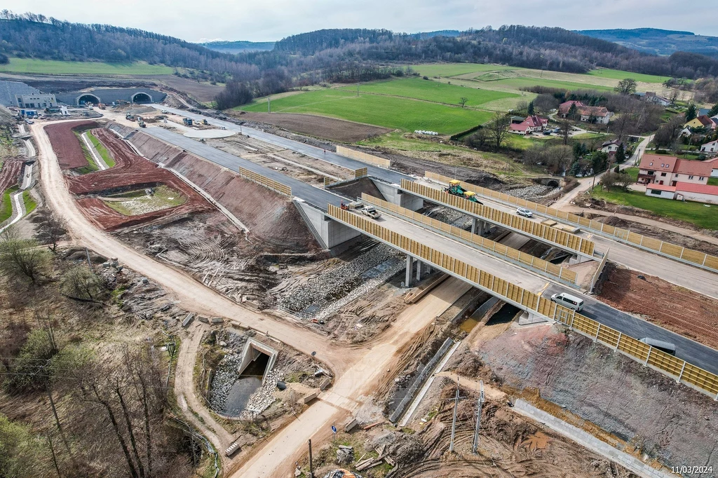 Będą utrudnienia w całej Polsce. Drogowcy wracają do pracy