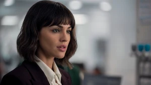 Eiza Gonzalez w serialu "Problem trzech ciał"