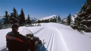 Karabinierzy pilnujący porządku na stoku zauważyli nietrzeźwego Polaka