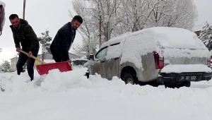 Atak zimy w Turcji. Mieszkańcy odcięci od świata
