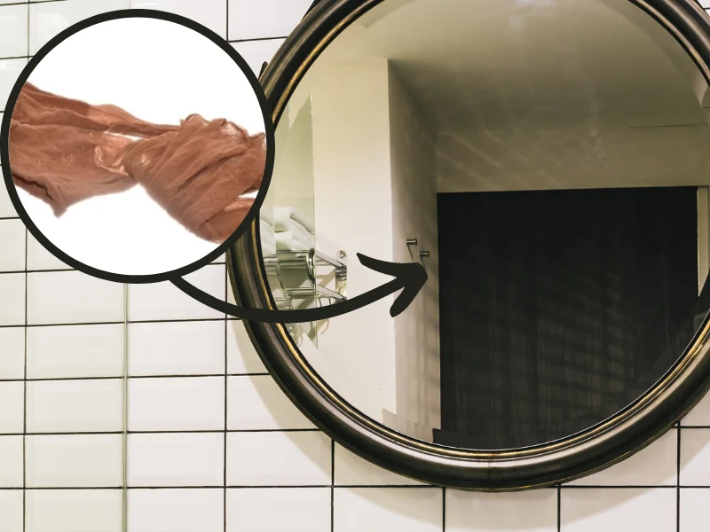 Czyszczenie luster starą, nylonowymi rajstopami to świetny pomysł, jeśli chcesz je dokładnie umyć Czyszczenie luster starą, nylonowymi rajstopami to świetny pomysł, jeśli chcesz je dokładnie umyć