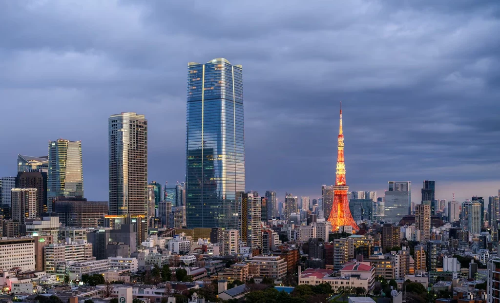 Mori JP Tower zdobi panoramę Tokio