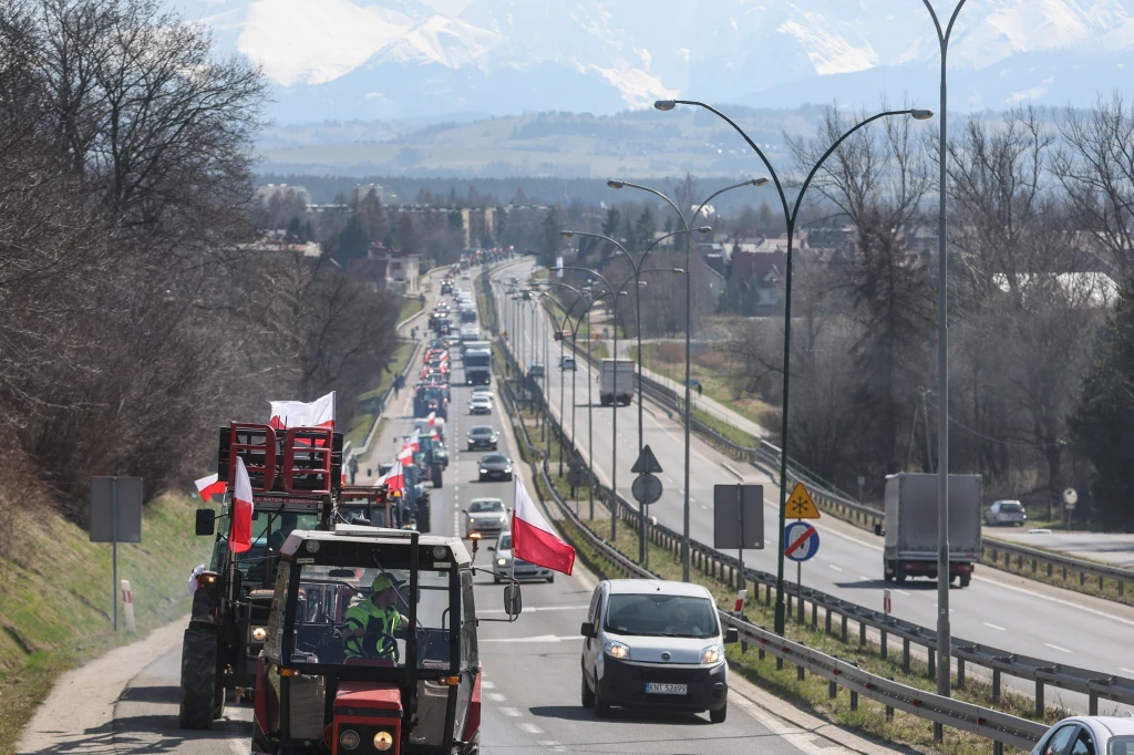 Tym razem na Zakopiankę nie wyjadą protestować rolnicy, a okoliczni mieszkańcy. Tym razem na Zakopiankę nie wyjadą protestować rolnicy, a okoliczni mieszkańcy.