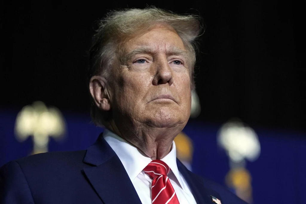 Donald Trump przejmuje kontrolę nad Partią Republikańską Donald Trump przejmuje kontrolę nad Partią Republikańską