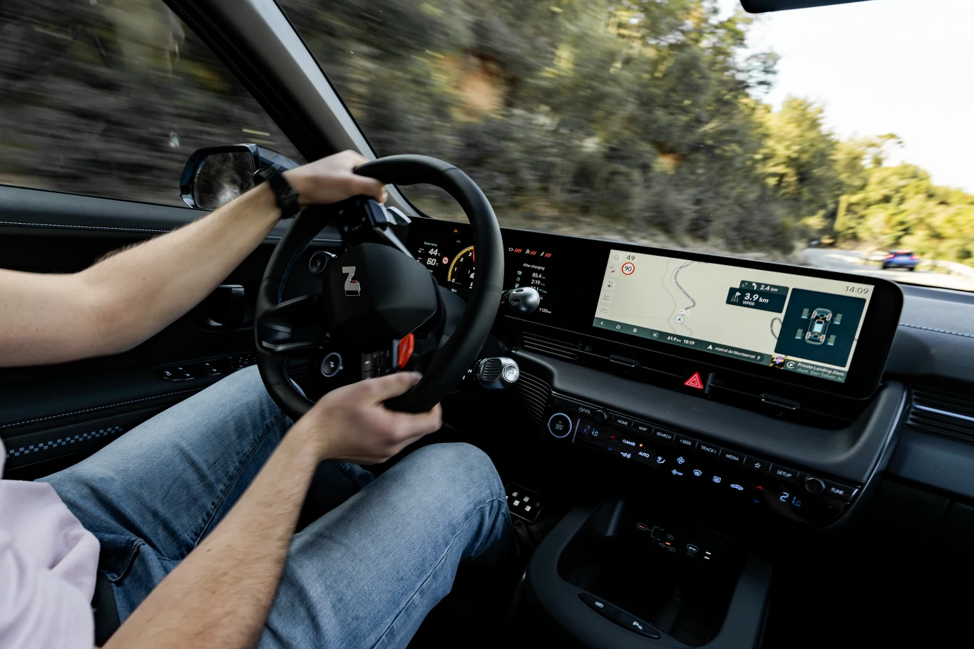 Hyundai Ioniq 5 N. Pierwsze jazdy odbyły się na krętych drogach Katalonii