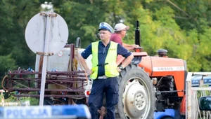 Szalony pościg. Jechał Ursusem i ciągnął przyczepę z drewnem