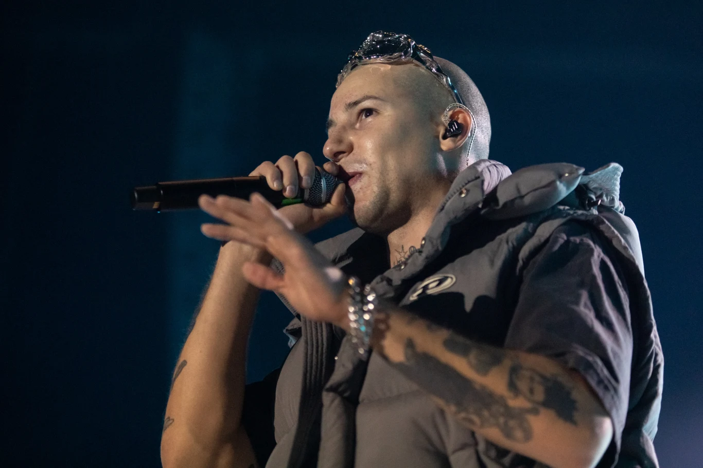 Żabson wydał album "Hollywood Smile" Rap Wagary 2024: Żabson