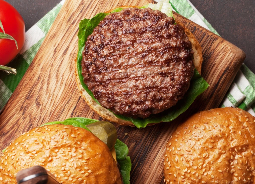 Salmonella wykryta w hamburgerach