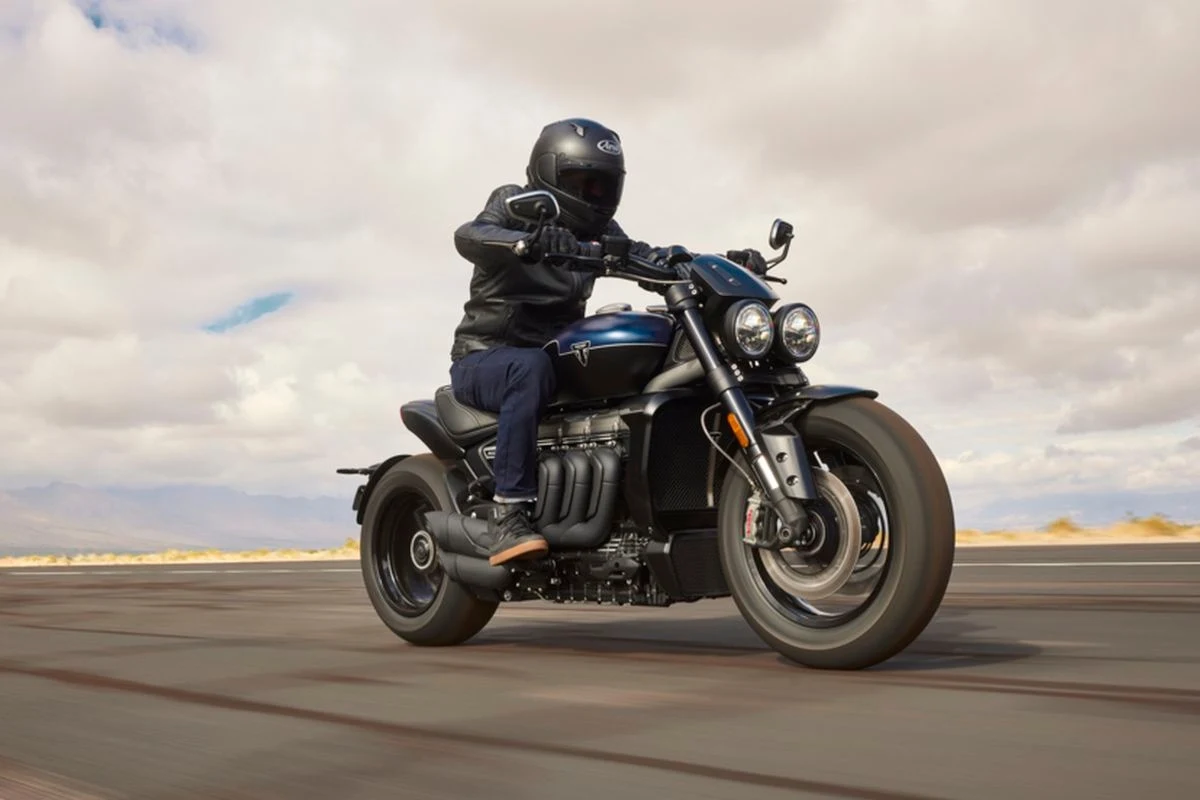 Triumph Rocket 3 Storm w wersji R.