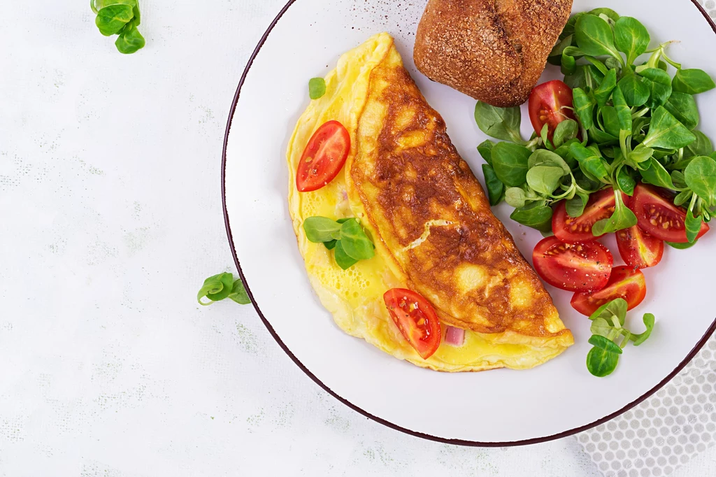 Przepis na omlet każdy amator gotowania powinien mieć pod ręką