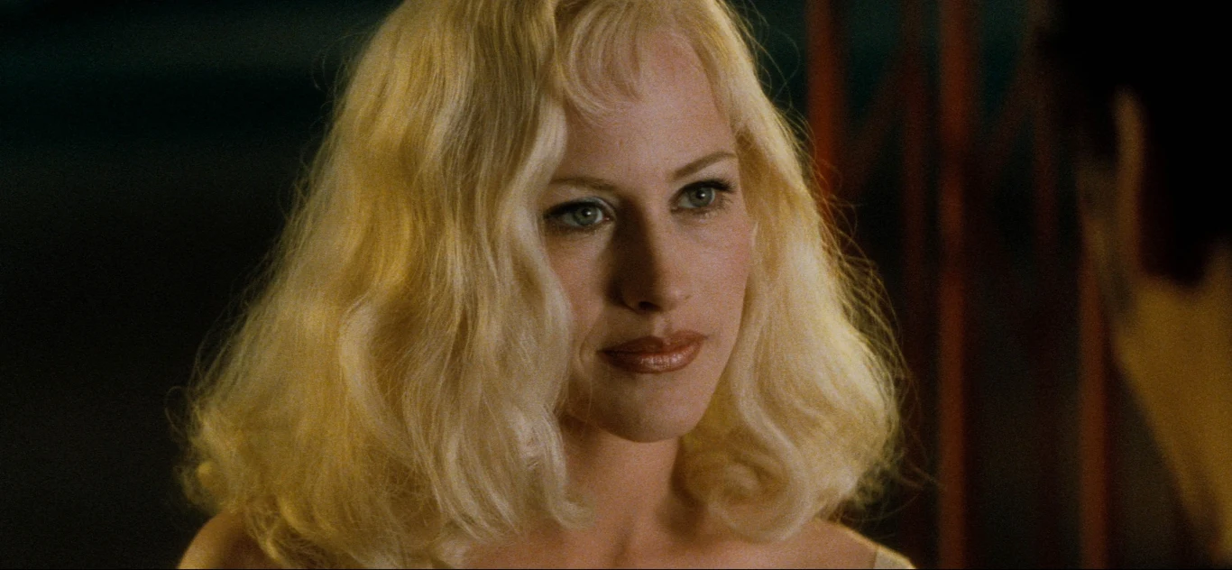 Patricia Arquette w filmie "Zagubiona autostrada" Patricia Arquette w filmie "Zagubiona autostrada"