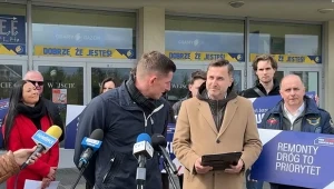 Były piłkarz idzie w politykę. Od razu wpadka podczas przemówienia (WIDEO)