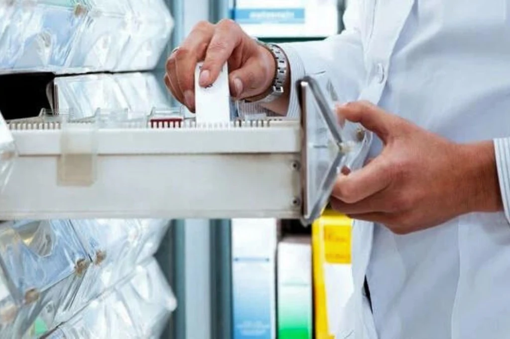 Mało kto wie, że w szczególnych sytuacjach receptę może wypisać farmaceuta