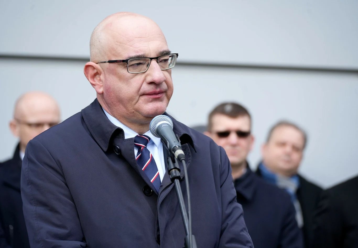 Michał Ostrowski to zastępca Adama Bodnara. Został jednak powołany przez poprzednie kierownictwo resortu Michał Ostrowski to zastępca Adama Bodnara. Został jednak powołany przez poprzednie kierownictwo resortu