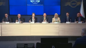 Członkowie zarządu NBP na konferencji po wniosku o Trybunał Stanu dla Adama Glapińskiego