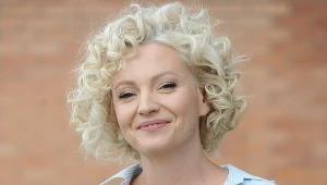 Dorota Szelągowska piecze wielkanocnego mazurka. Zamiast kajmaku dodaje inny składnik