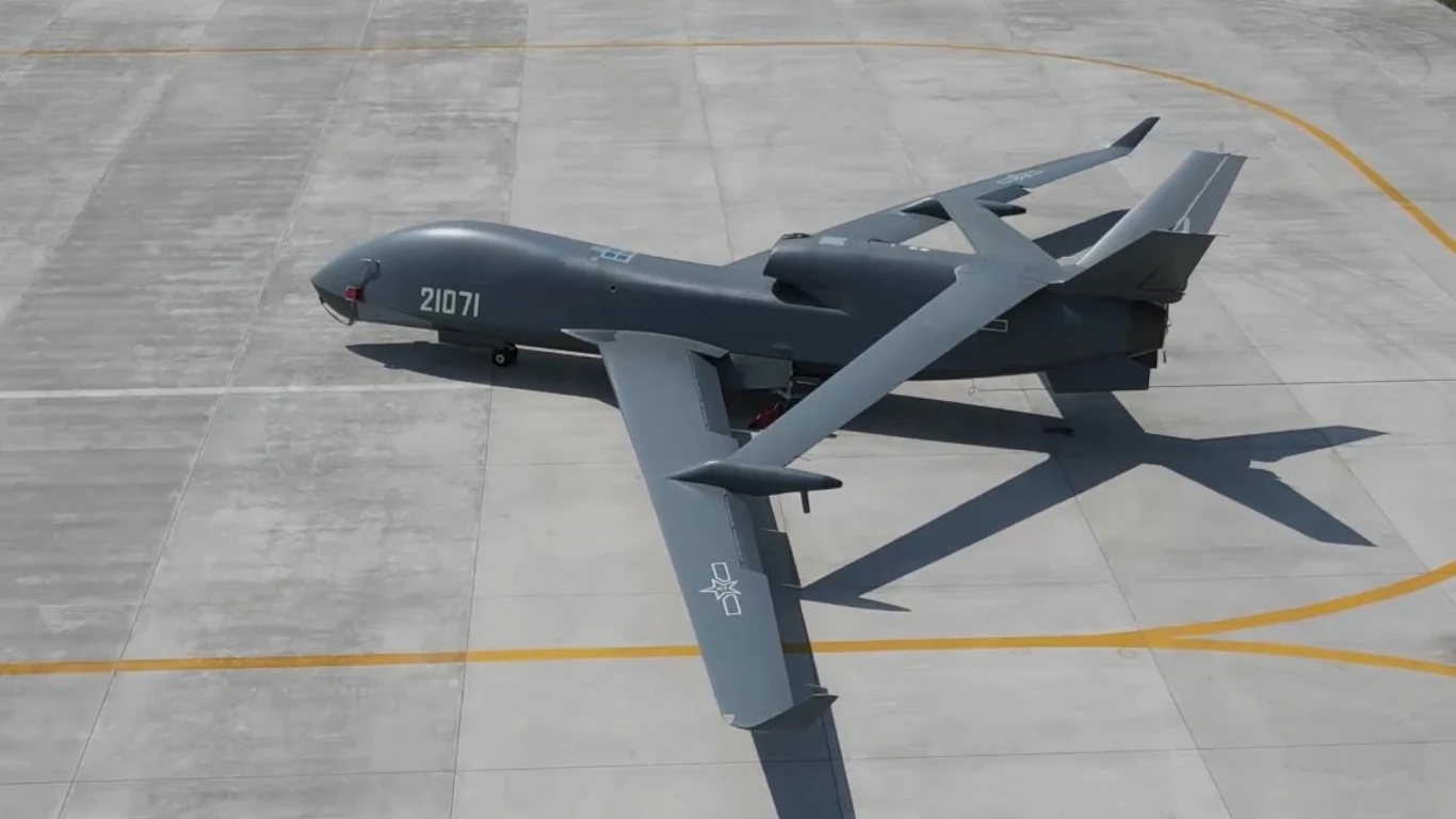 Chiński dron pojawił się nad Morzem Japońskim. To niebezpieczny proceder Chiński dron pojawił się nad Morzem Japońskim. To niebezpieczny proceder