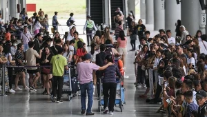 Marzą o lepszym życiu. Przez podejrzanych agentów trafiają do Polski