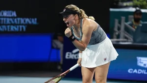 3:6 i zwrot akcji. Pogromczyni Świątek triumfuje, kolejna gwiazda za burtą