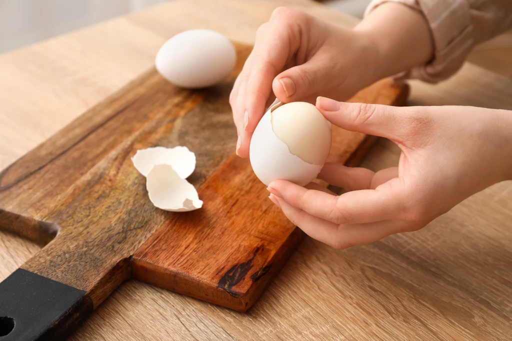 Jak przedłużyć świeżość gotowanych jajek?