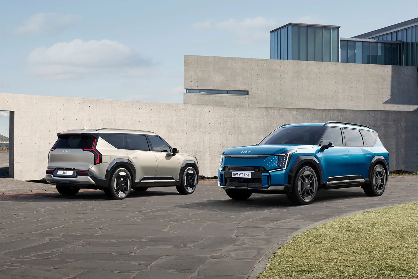 Kia EV9 z podwójną wygraną. To Elektryczny Samochód Roku 2024 i Światowy Samochód Roku 2024 Kia EV9 z podwójną wygraną. To Elektryczny Samochód Roku 2024 i Światowy Samochód Roku 2024