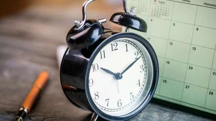 Kiedy w Polsce ma miejsce zmiana czasu? Czy to już ostatni raz, kiedy przestawimy zegarki?