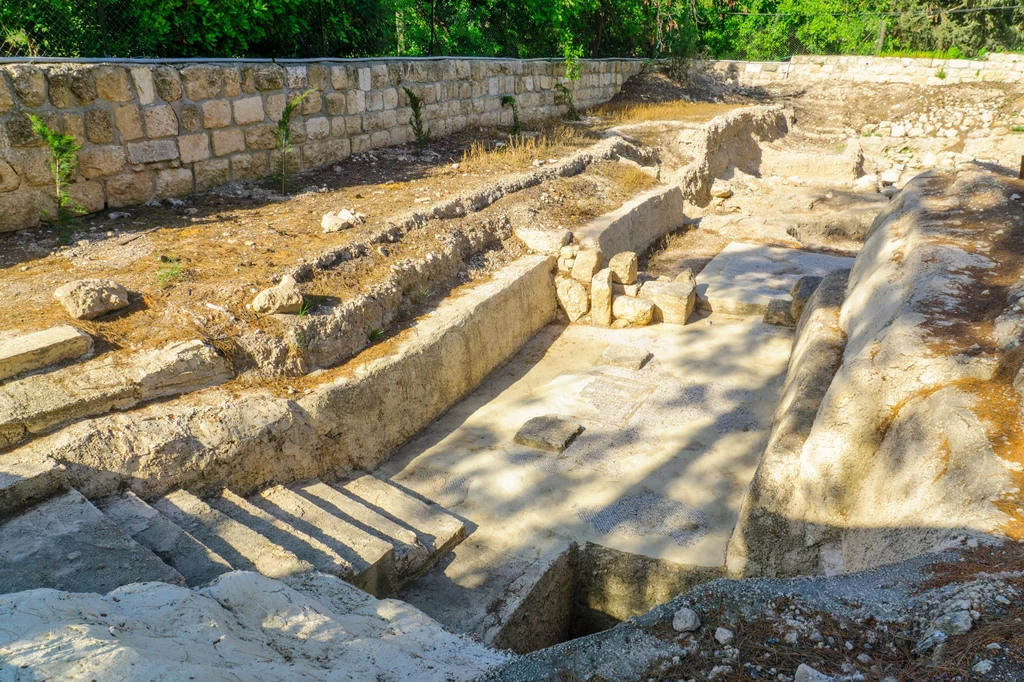 Pozostałości rzymskiej łaźni w Emaus - Nikopolis