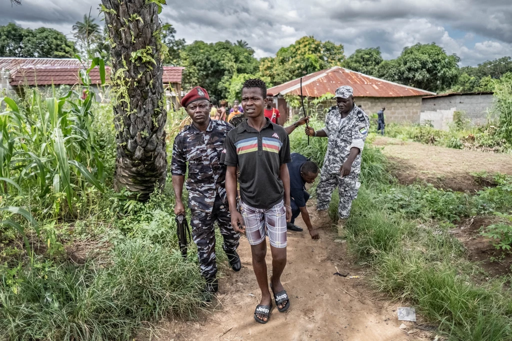 Mieszkaniec Sierra Leone przyłapany na posiadaniu niedozwolonych substancji.