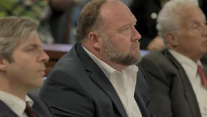 Kadr z dokumentu "Prawda kontra Alex Jones"