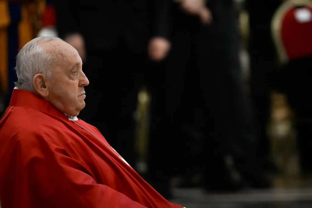 Papież Franciszek nieobecny na Drodze Krzyżowej. Watykan o "trosce o zachowanie zdrowia" Papież Franciszek nieobecny na Drodze Krzyżowej. Watykan o "trosce o zachowanie zdrowia"