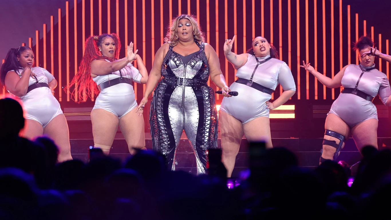Lizzo: "Nie pisałam się na to - odchodzę" Lizzo: "Nie pisałam się na to - odchodzę"
