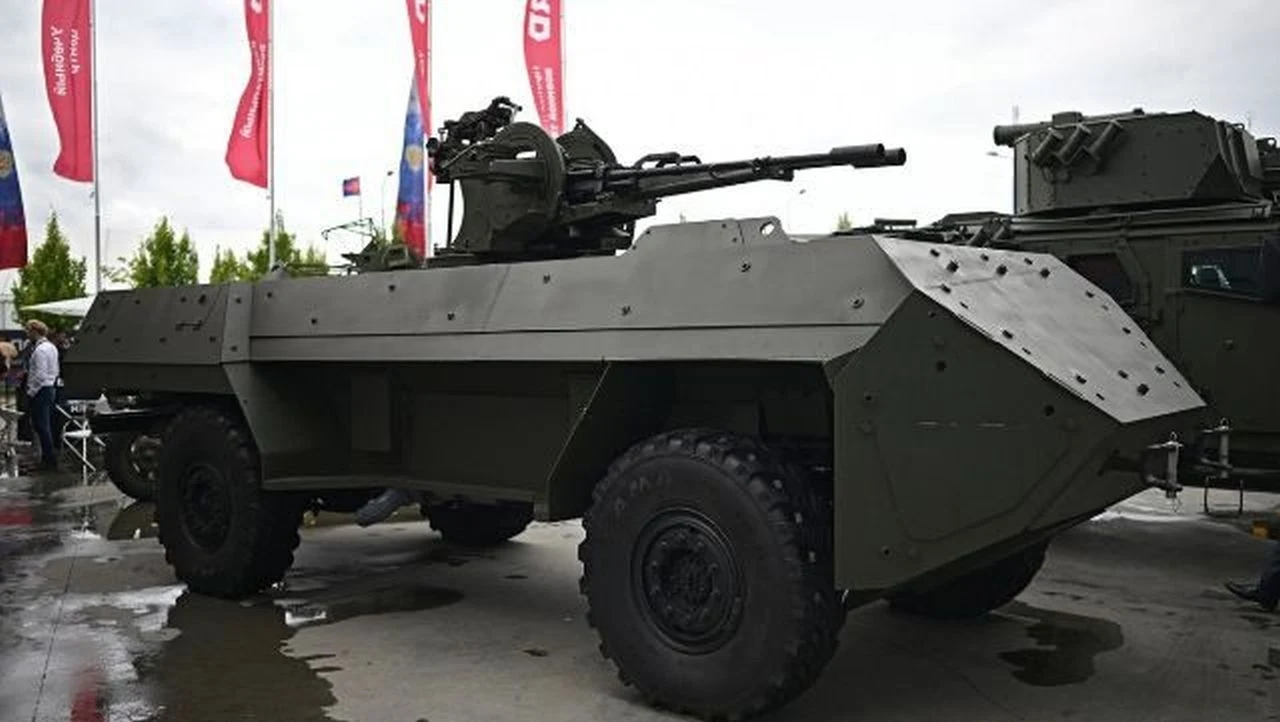 To coś więcej niż czołg, transporter czy robot. Rosja prezentuje platformą inspirowaną THeMIS-em To coś więcej niż czołg, transporter czy robot. Rosja prezentuje platformą inspirowaną THeMIS-em