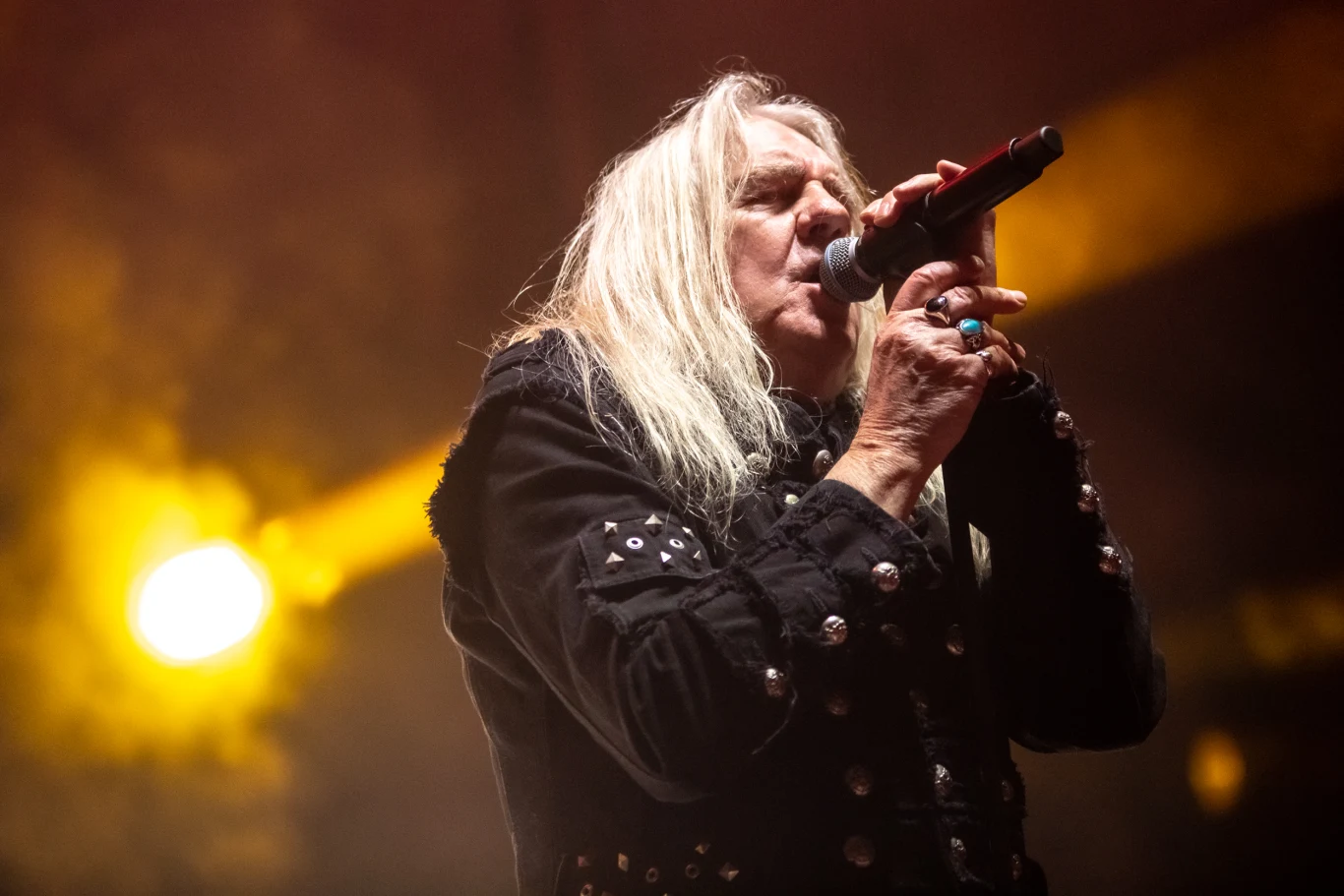 Zobacz zdjęcia z koncertu Saxon w Krakowie! Zobacz zdjęcia z koncertu Saxon w Krakowie!