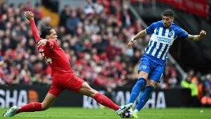 "Jakub Moder zagrał bardzo dobrze" - mówił po meczu z Liverpoolem Roberto De Zerbi