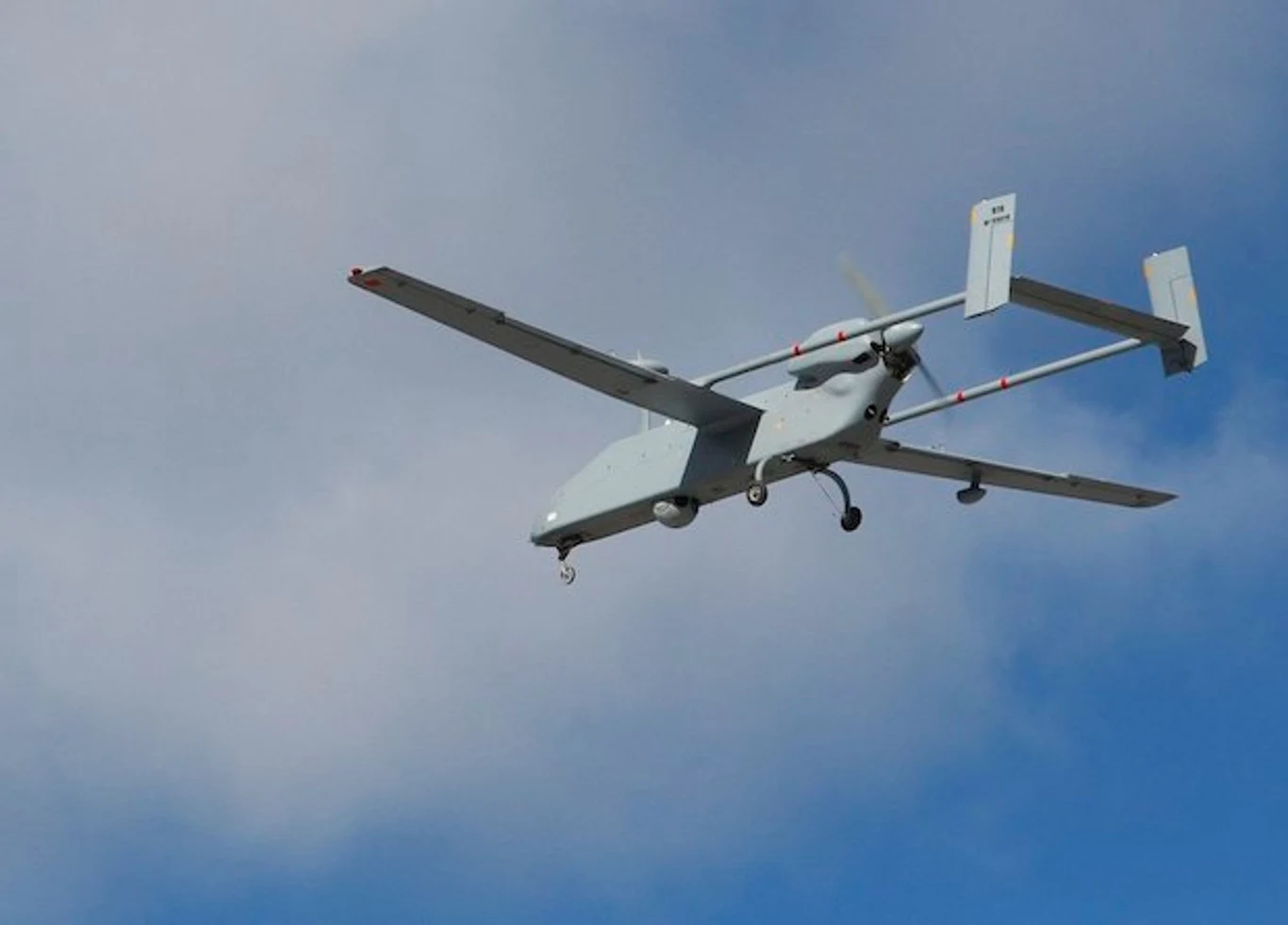 Ukraińcy zestrzelili rosyjski dron "Forpost" Ukraińcy zestrzelili rosyjski dron "Forpost"