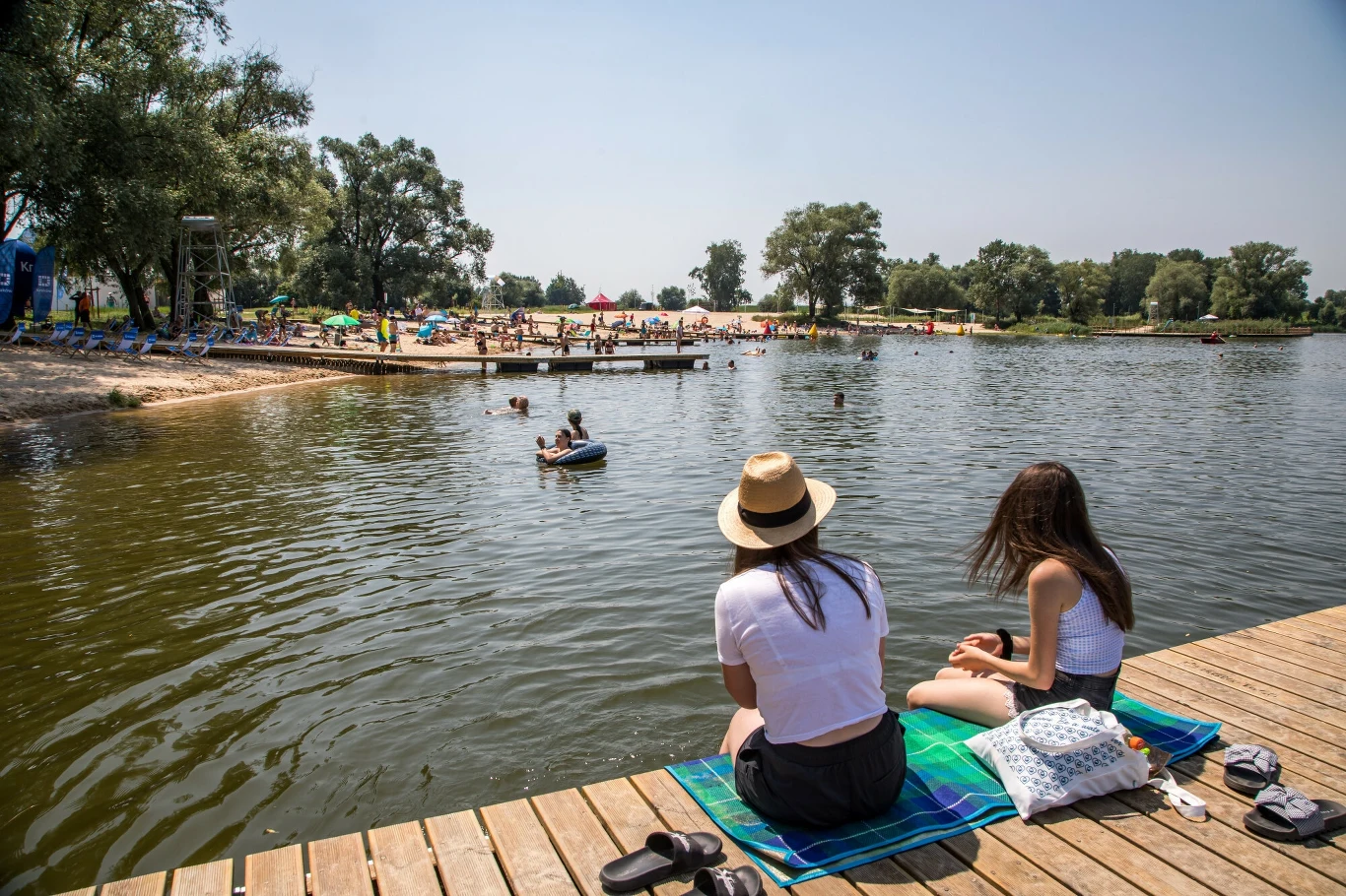 Przylasek Rusiecki cieszy się dużą popularnością wśród mieszkańców Krakowa Przylasek Rusiecki cieszy się dużą popularnością wśród mieszkańców Krakowa