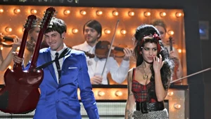 Mark Ronson podczas koncertu z Amy Winehouse