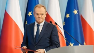 Tusk wskazał na Romanowskiego i Orbana. Napisał po węgiersku