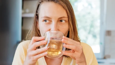 Co pić, aby wyglądać młodziej i schudnąć? Sprawdzamy