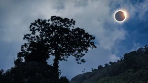 Całkowite zaćmienie Słońca już za kilka dni. W tych miejscach będą najlepsze warunki do obserwacji