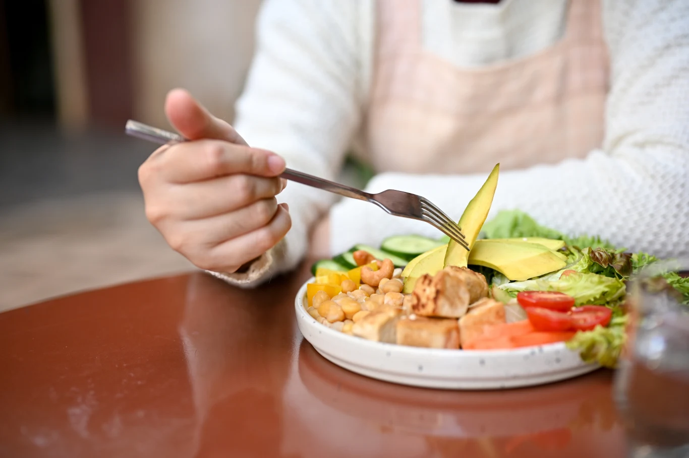 Zbilansowana dieta to klucz do dobrego samopoczucia i ładnego wyglądu