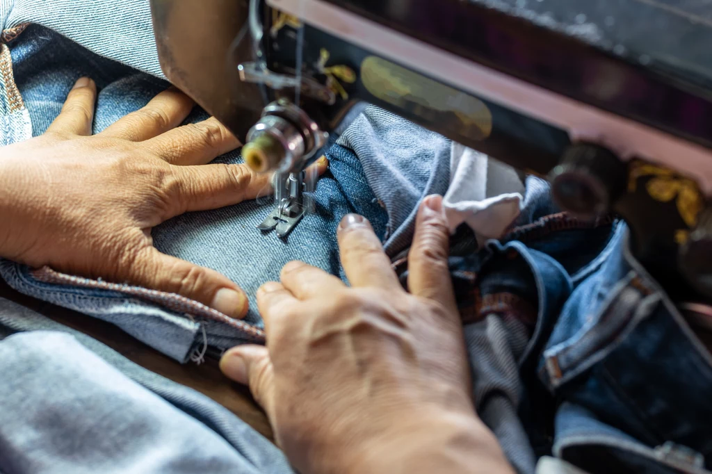 Levi's ogłosił, że zamyka fabrykę w Płocku