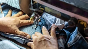 Levi's ogłosił, że zamyka fabrykę w Płocku