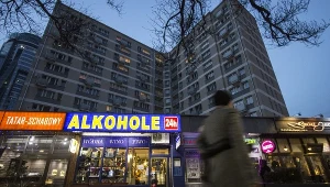 W Warszawie mają być przeprowadzone konsultacje społeczne dotyczące zakazu sprzedaży alkoholu w nocy