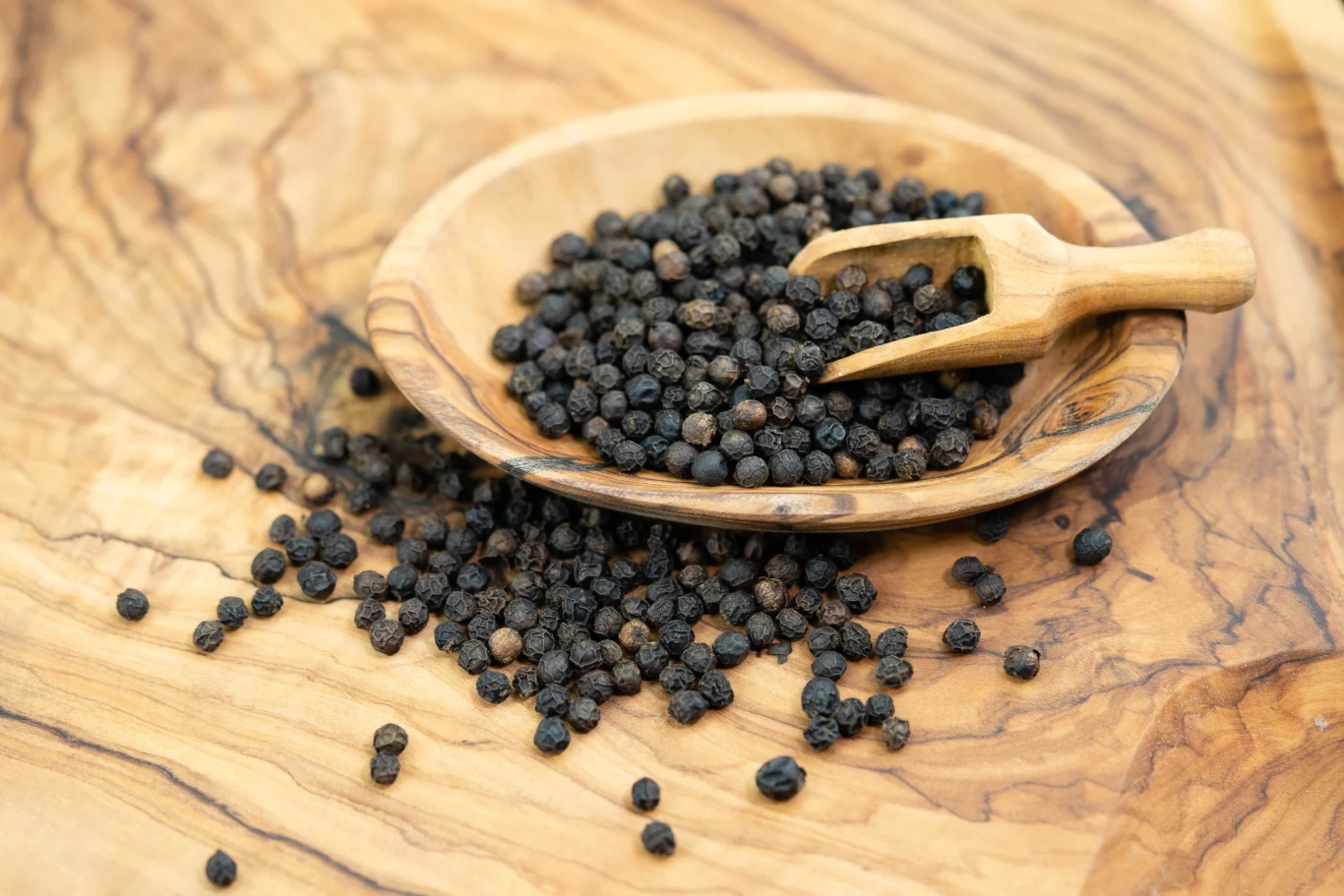 Dodatek pieprzu do kawy szybciej spali tłuszcz