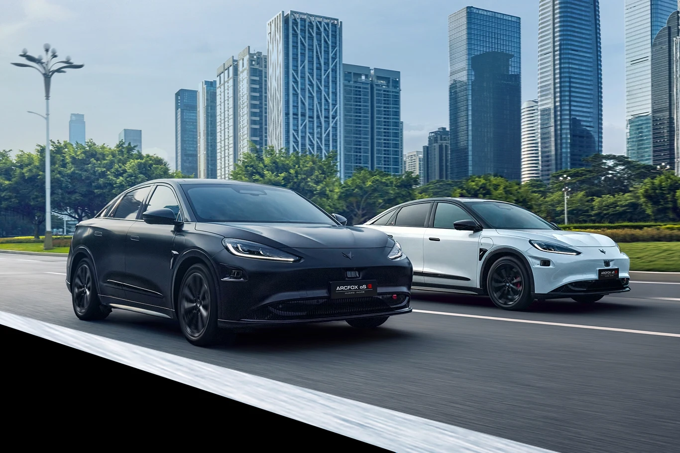 Arcfox Alpha S - limuzyna z praktycznością pięciodrzwiowego liftbacka Arcfox Alpha S - limuzyna z praktycznością pięciodrzwiowego liftbacka